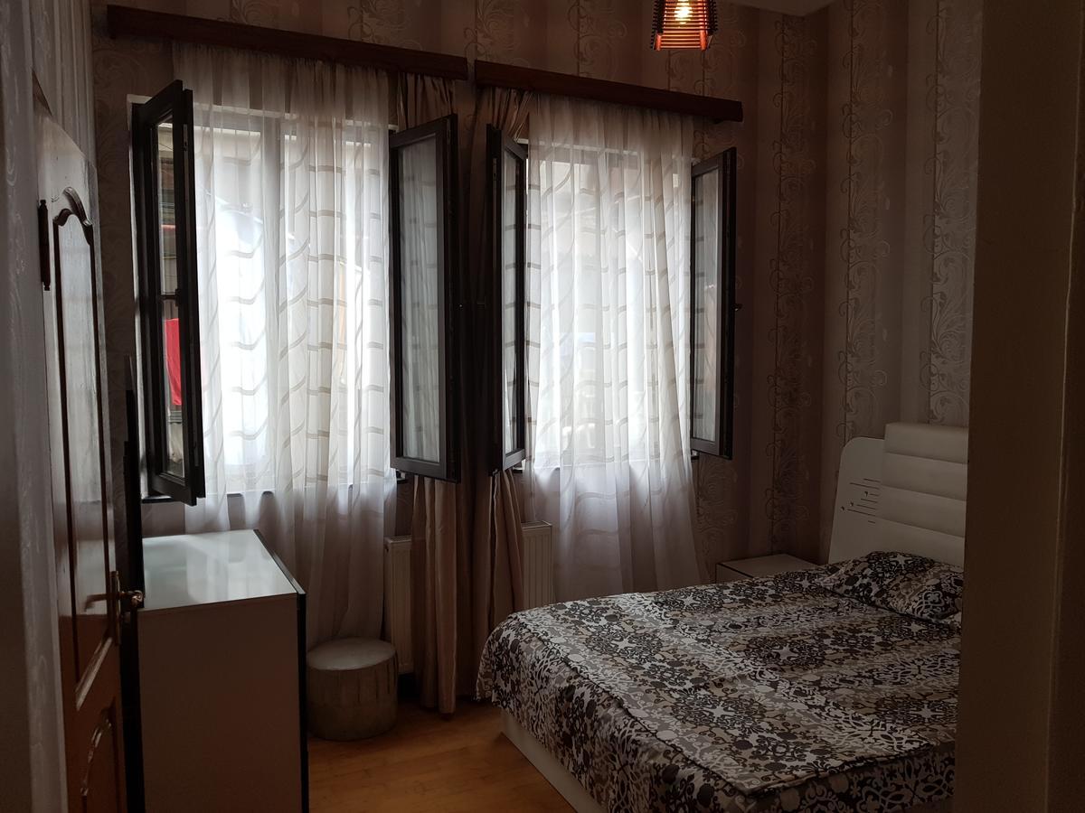 Apartments Cira Batumi Exterior photo